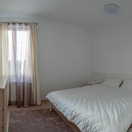 Sîngeorgiu de Mureş Solomon Apartments Ap 3 מראה חיצוני תמונה