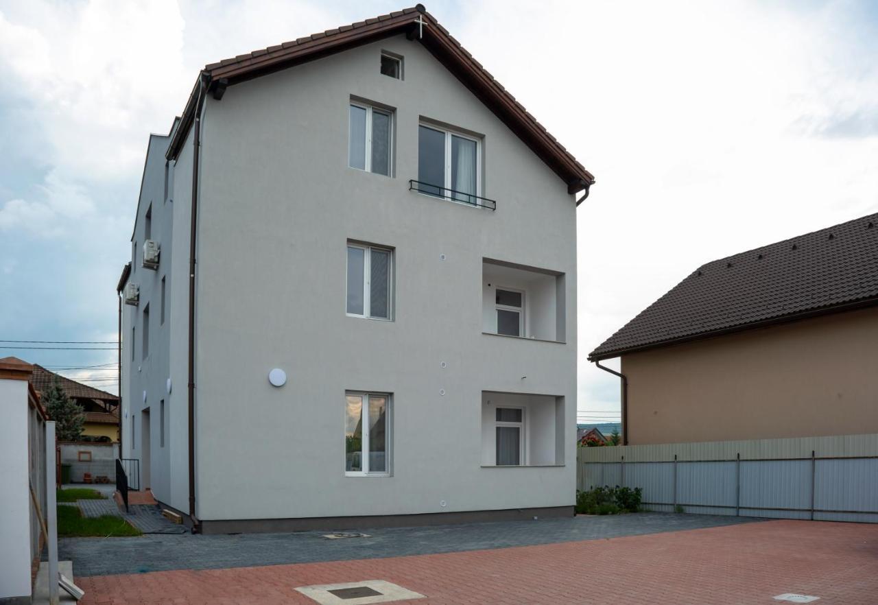 Sîngeorgiu de Mureş Solomon Apartments Ap 3 מראה חיצוני תמונה